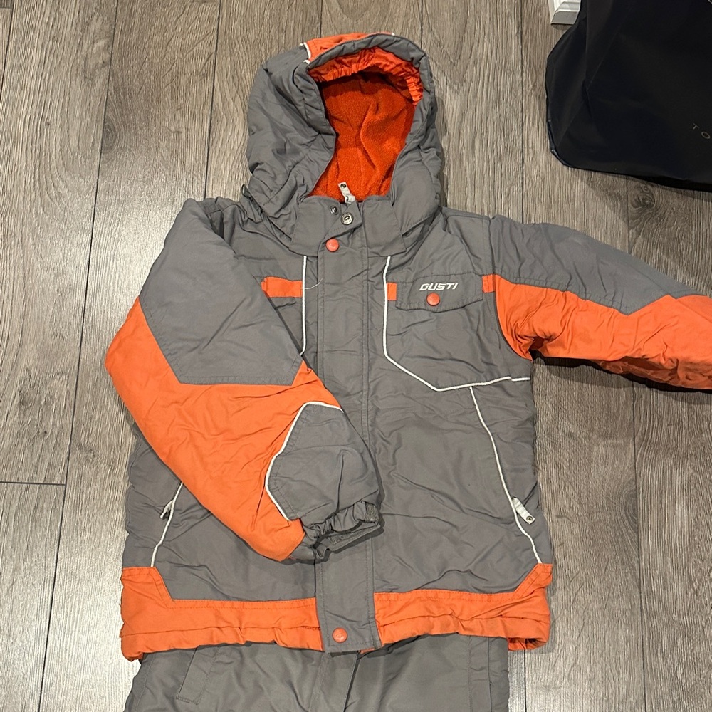 Gusti 2 piece snow suit size 6x